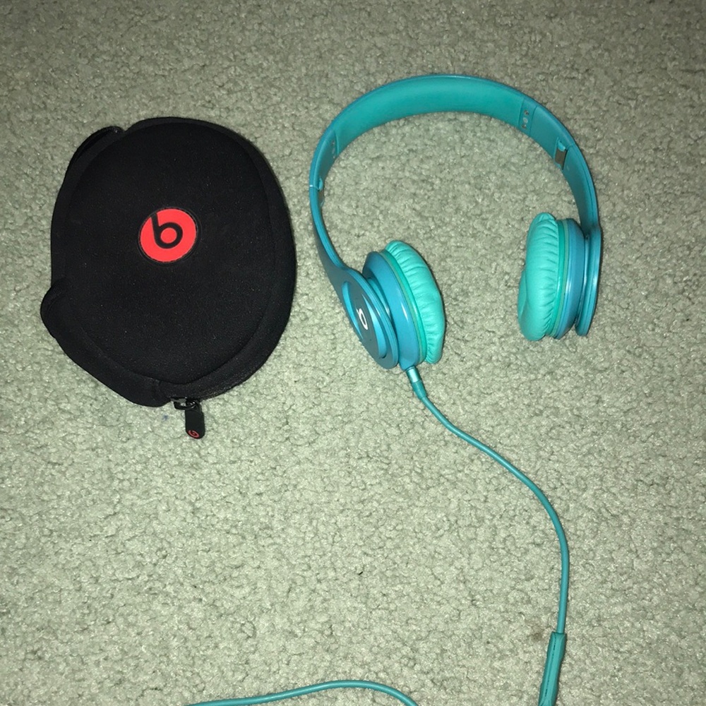 Beats Solo HD Headphones